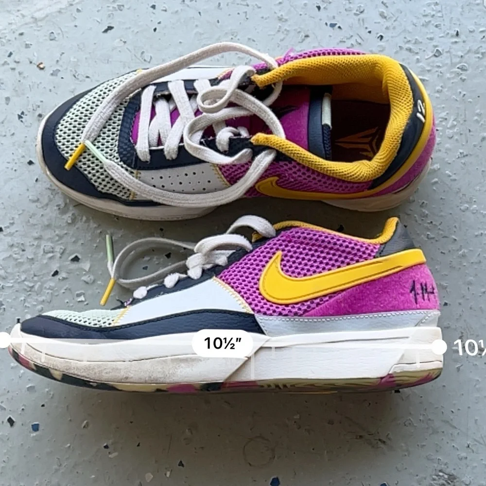 Nike Kobe Sneakers Mambacita Sweet 16 GS FN4977-400 Youth 6.5Y Kobe Bryant Gigi‎